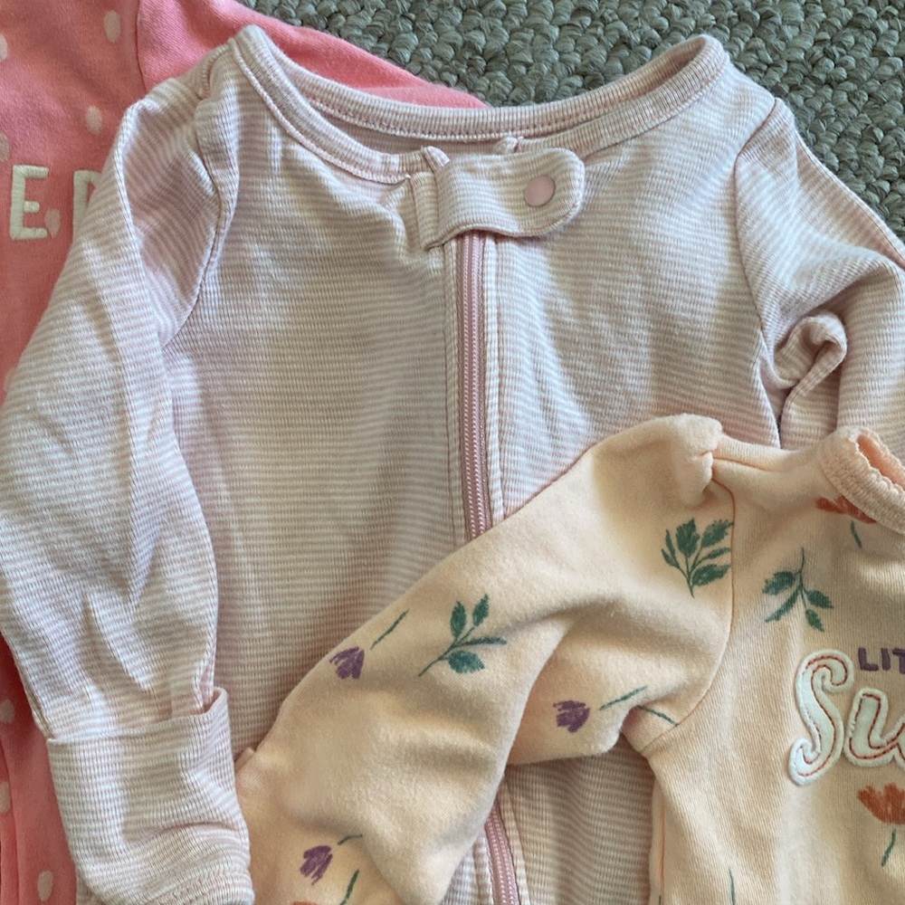 Pajama bundle - Picture 3 of 4